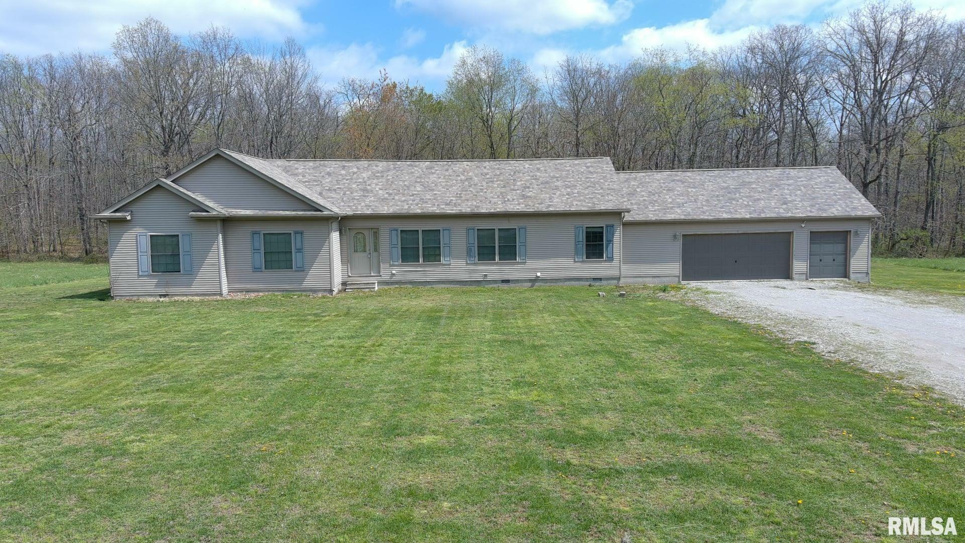 Property Photo: 2814 Chouteau Avenue IL 62870