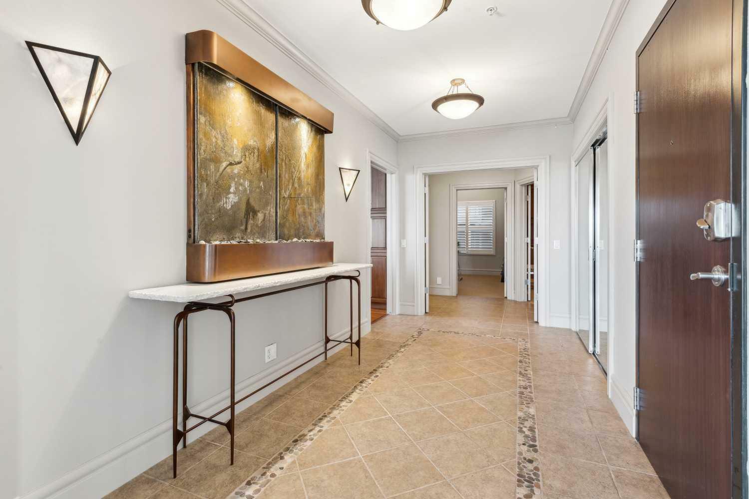 Property Photo:  110 7 Street SW 1101  AB T2P 5M9 