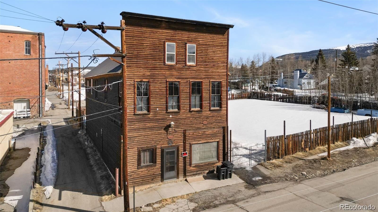Property Photo:  112 E 3rd Street  CO 80461 