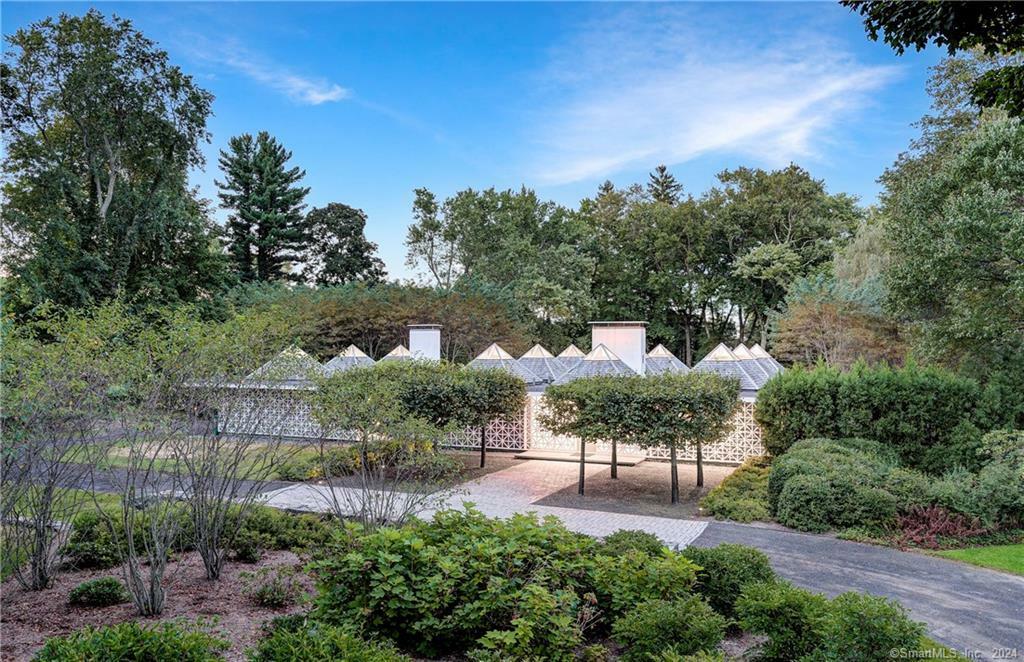 565 Oenoke Ridge  New Canaan CT 06840 photo