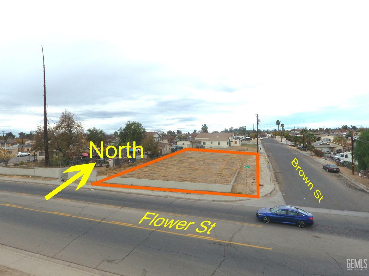 Property Photo:  1716 Brown Street  CA 93305 