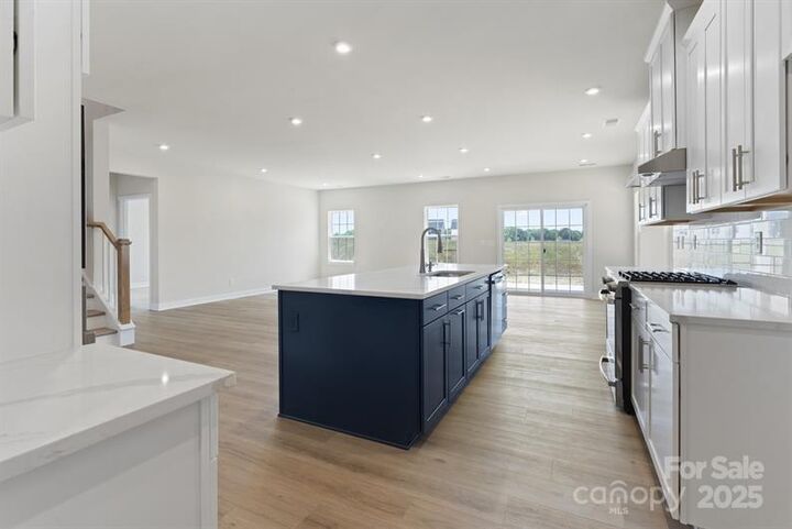 Property Photo:  2016 Bramble Hedge Road 3277  NC 28079 