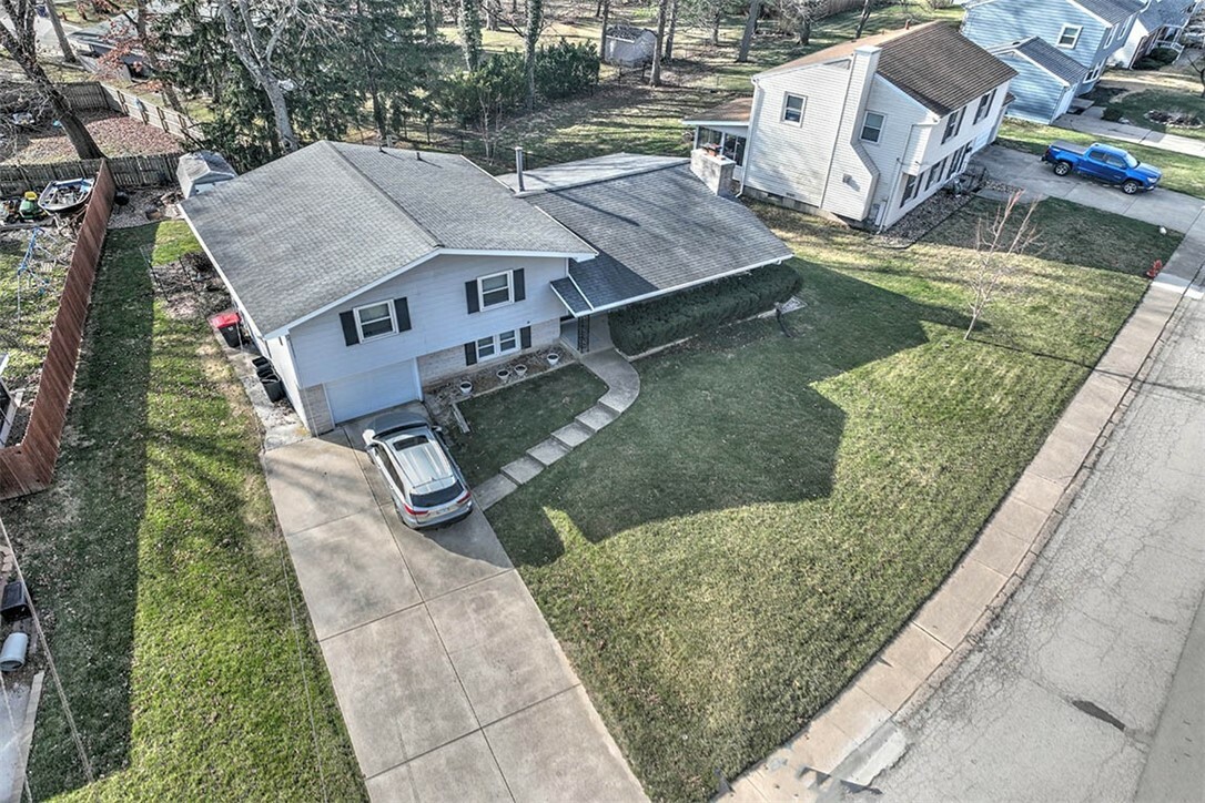 120 Point Bluff Drive  Decatur IL 62521 photo