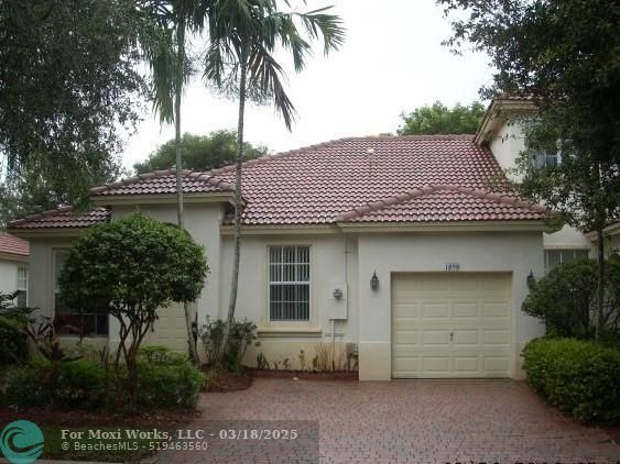 Property Photo:  1898 NW 79th Way 1898  FL 33024