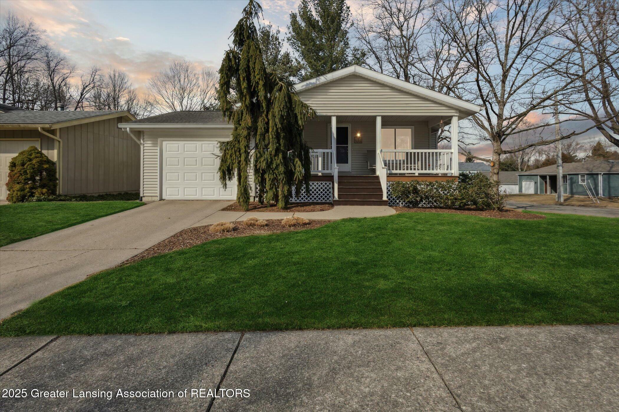 3100 Scarborough Road  Lansing MI 48910 photo