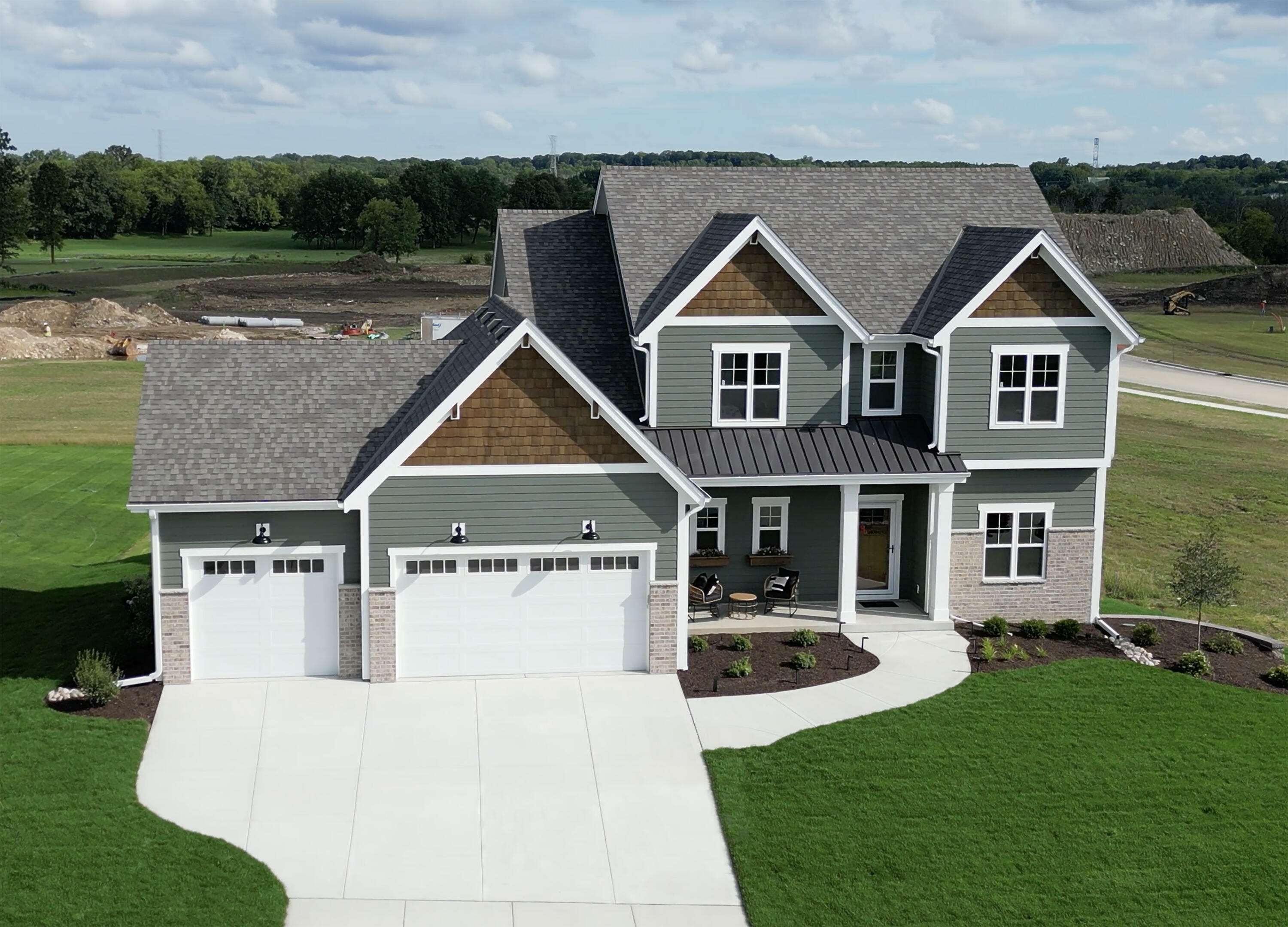 Property Photo: N57w20812 Dunbar Ct WI 53051