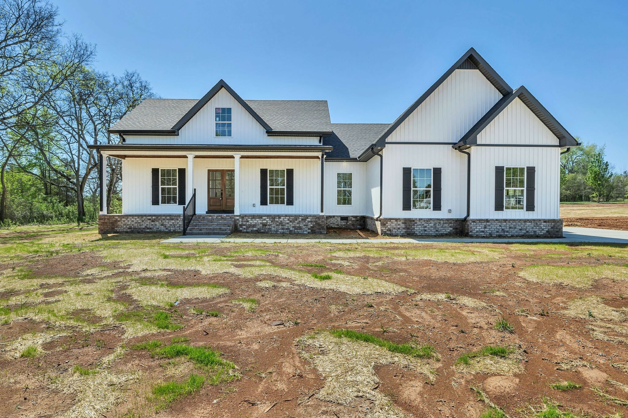 Property Photo: 215 Unionville Chapel Hill Rd TN 37180