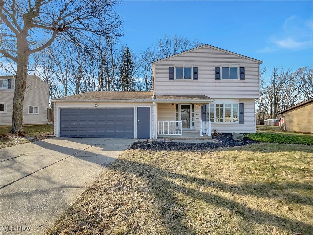 Property Photo:  5821 Sequoia Drive  OH 44134 