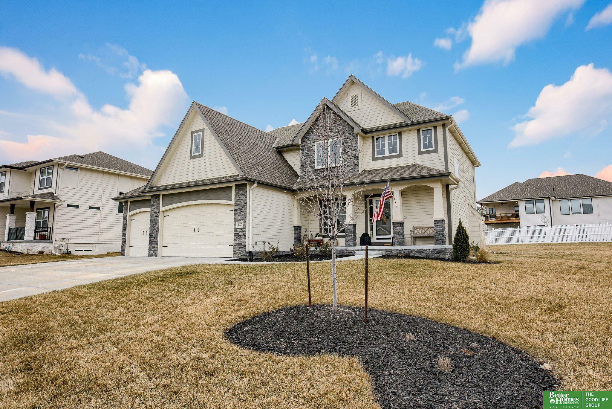 Property Photo: 10227 Superior Drive NE 68046