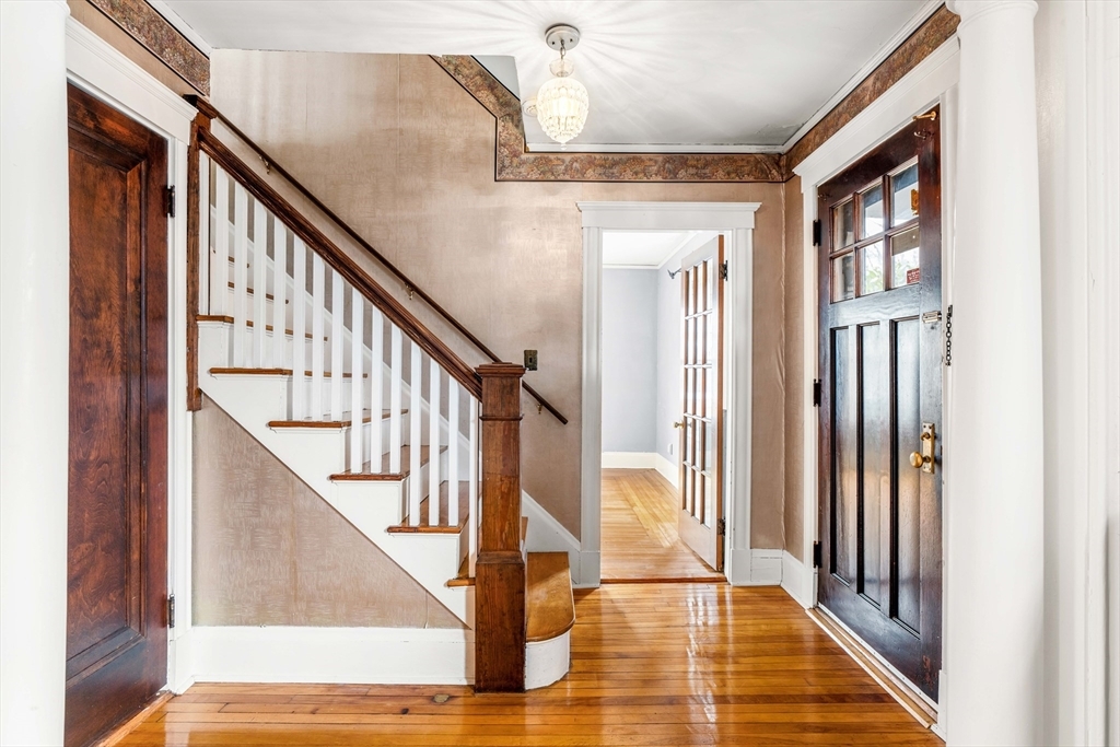 Property Photo: 184 Aspen Rd MA 01907