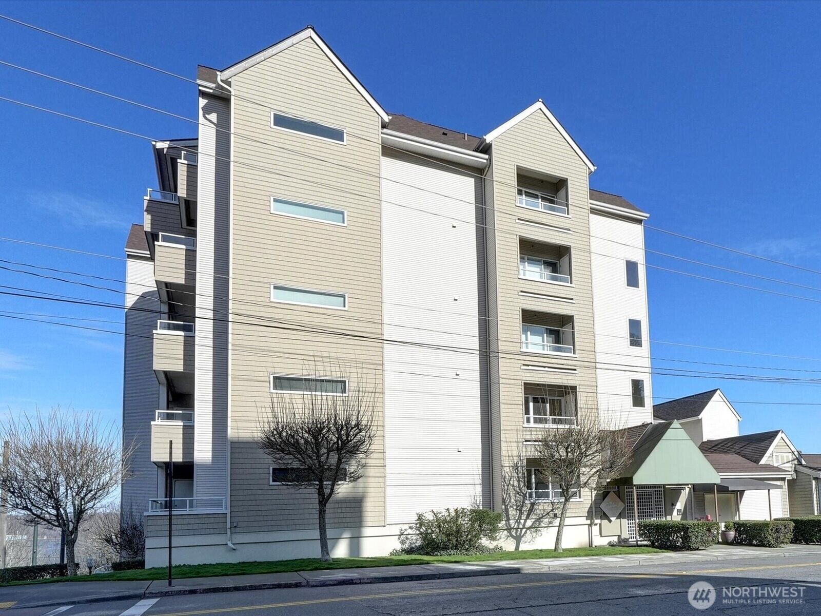 Property Photo: 1 Broadway 320 WA 98402