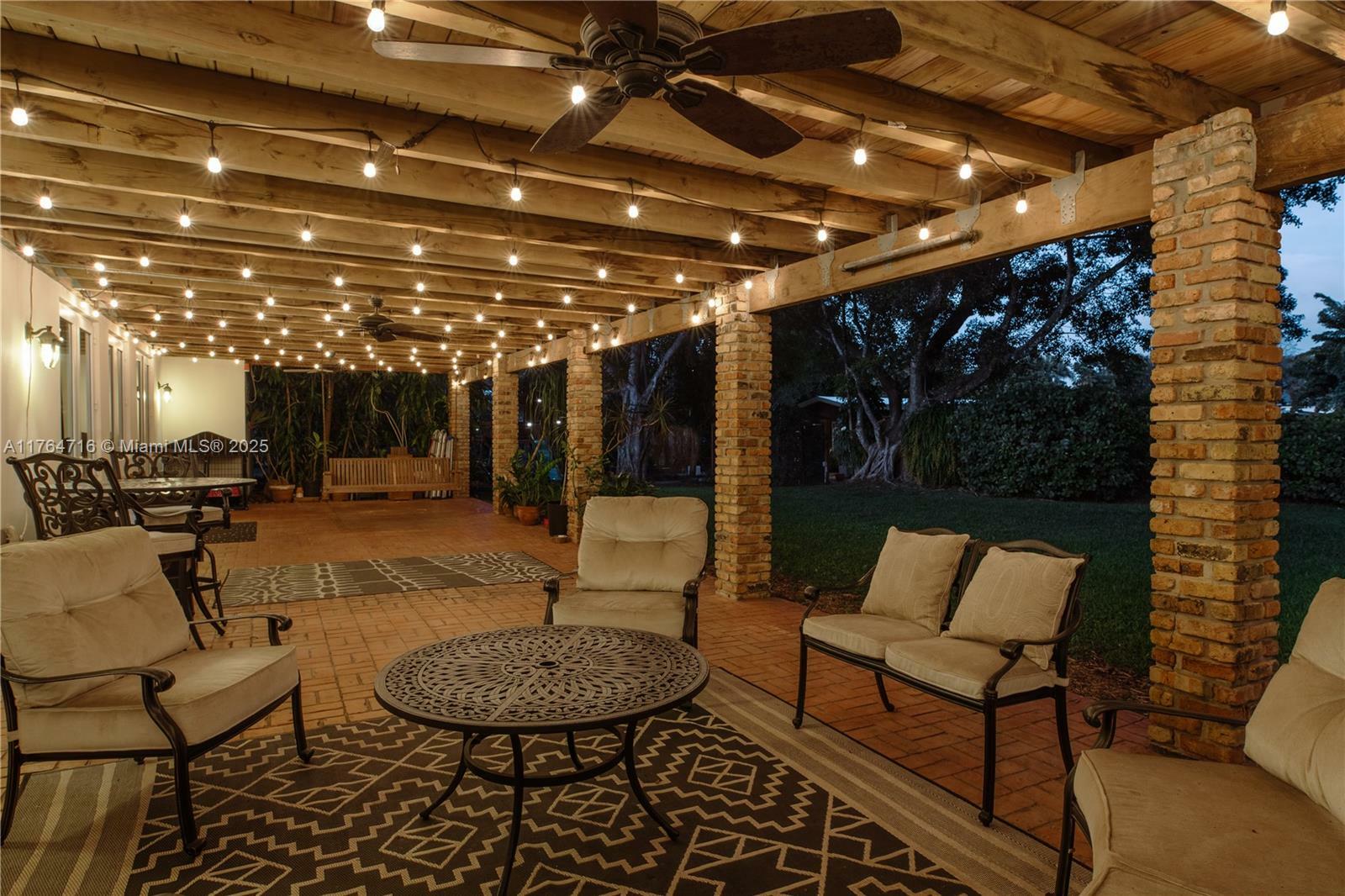 Property Photo:  12301 SW 107th Ave  FL 33176 