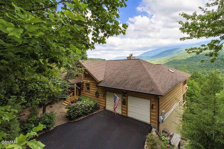 Property Photo:  449 Lucerne Way  TN 37738 