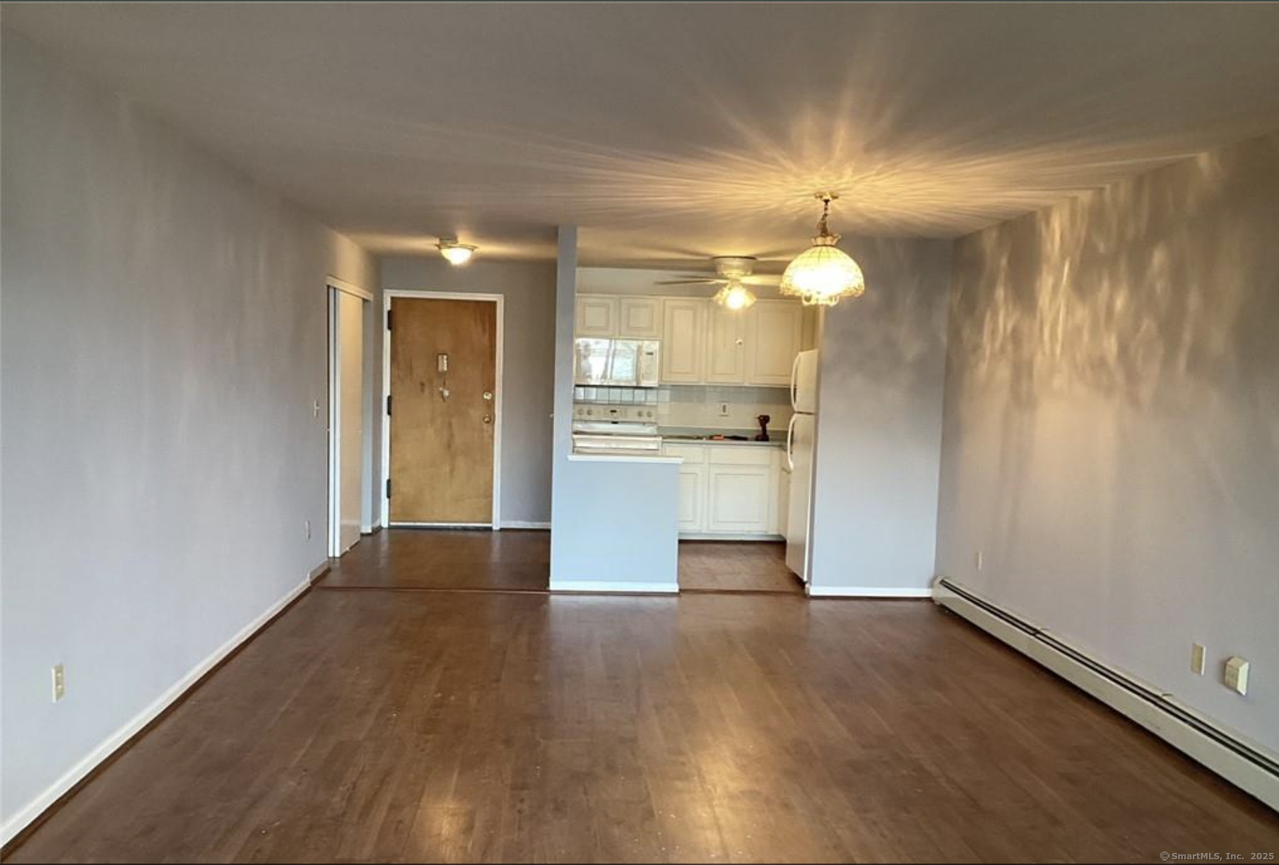 Property Photo: 153 Bull Hill Lane Apt 111 CT 06516