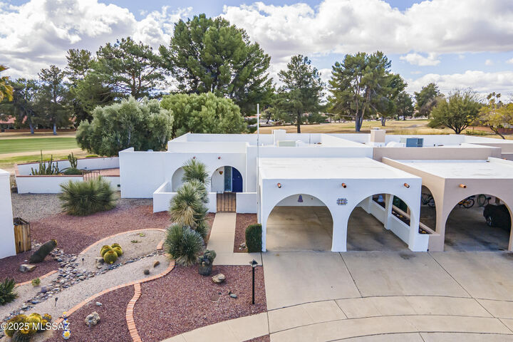 Property Photo: 1310 N Placita Parasol AZ 85614