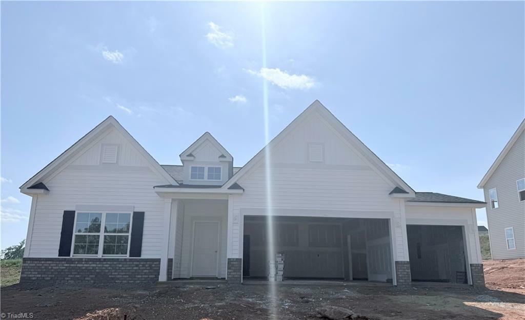 Property Photo: 1305 Creek Knoll Drive NC 27023