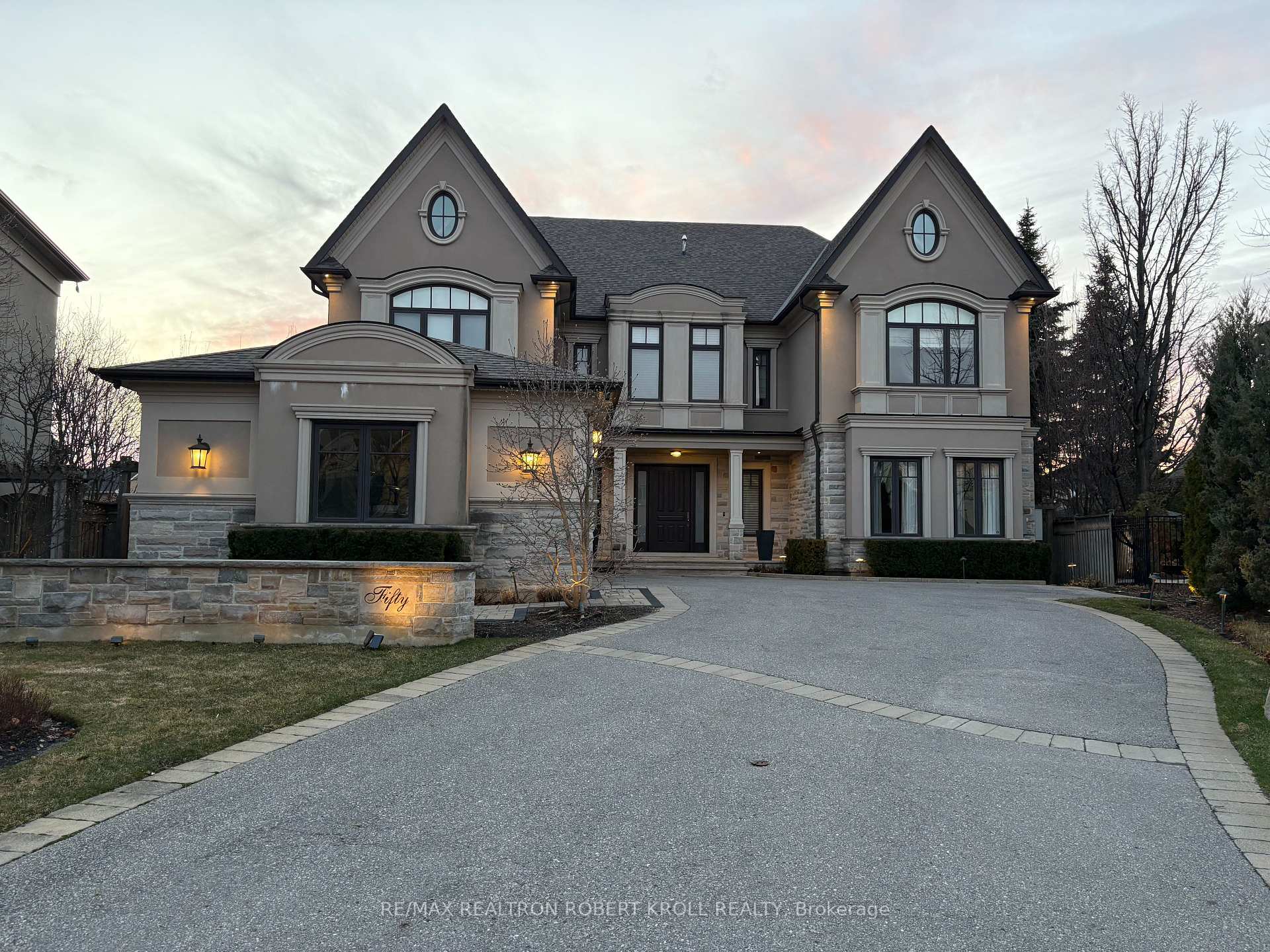 Property Photo: 50 Evita Court ON L4J 8K6