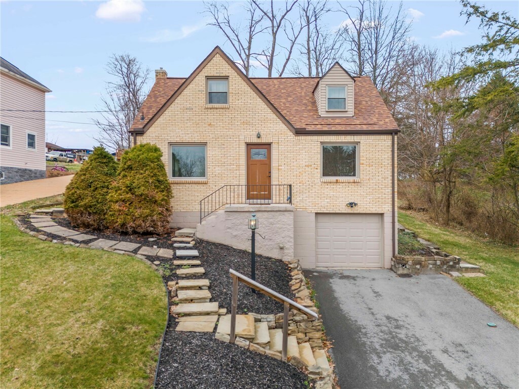Property Photo: 216 Coral Drive PA 15241