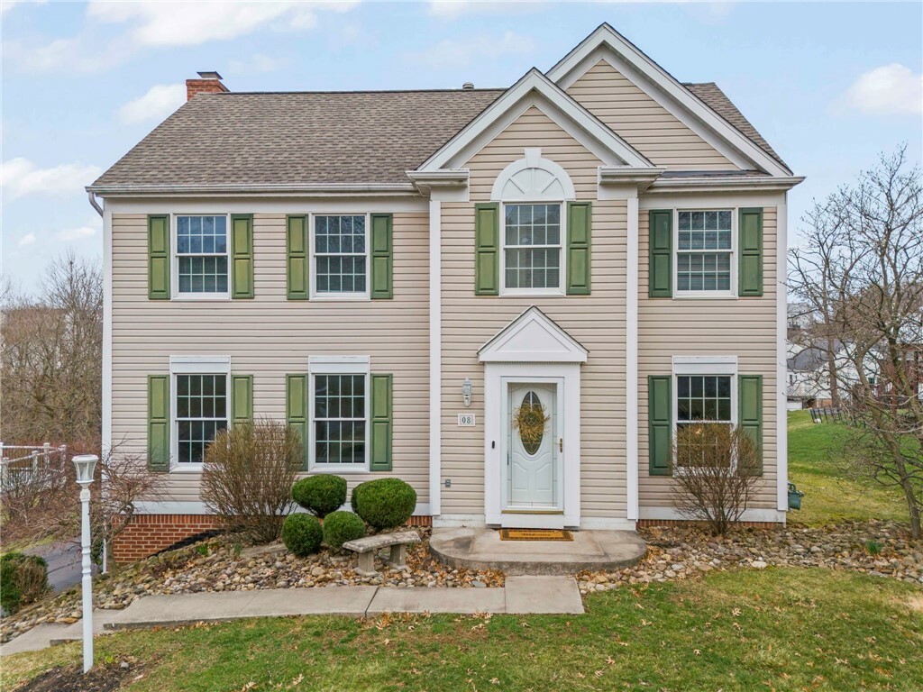 Property Photo: 8 Pacers Ridge Dr PA 15317