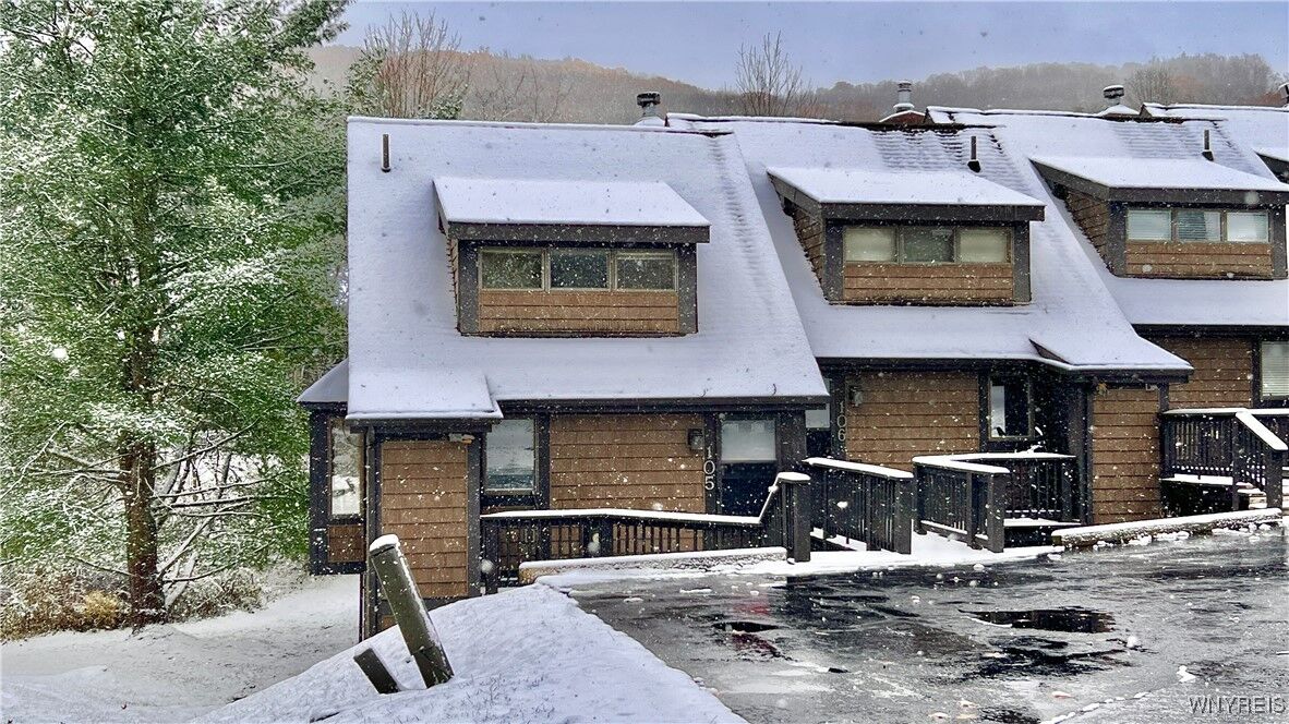 Property Photo: 105 Brookline NY 14731