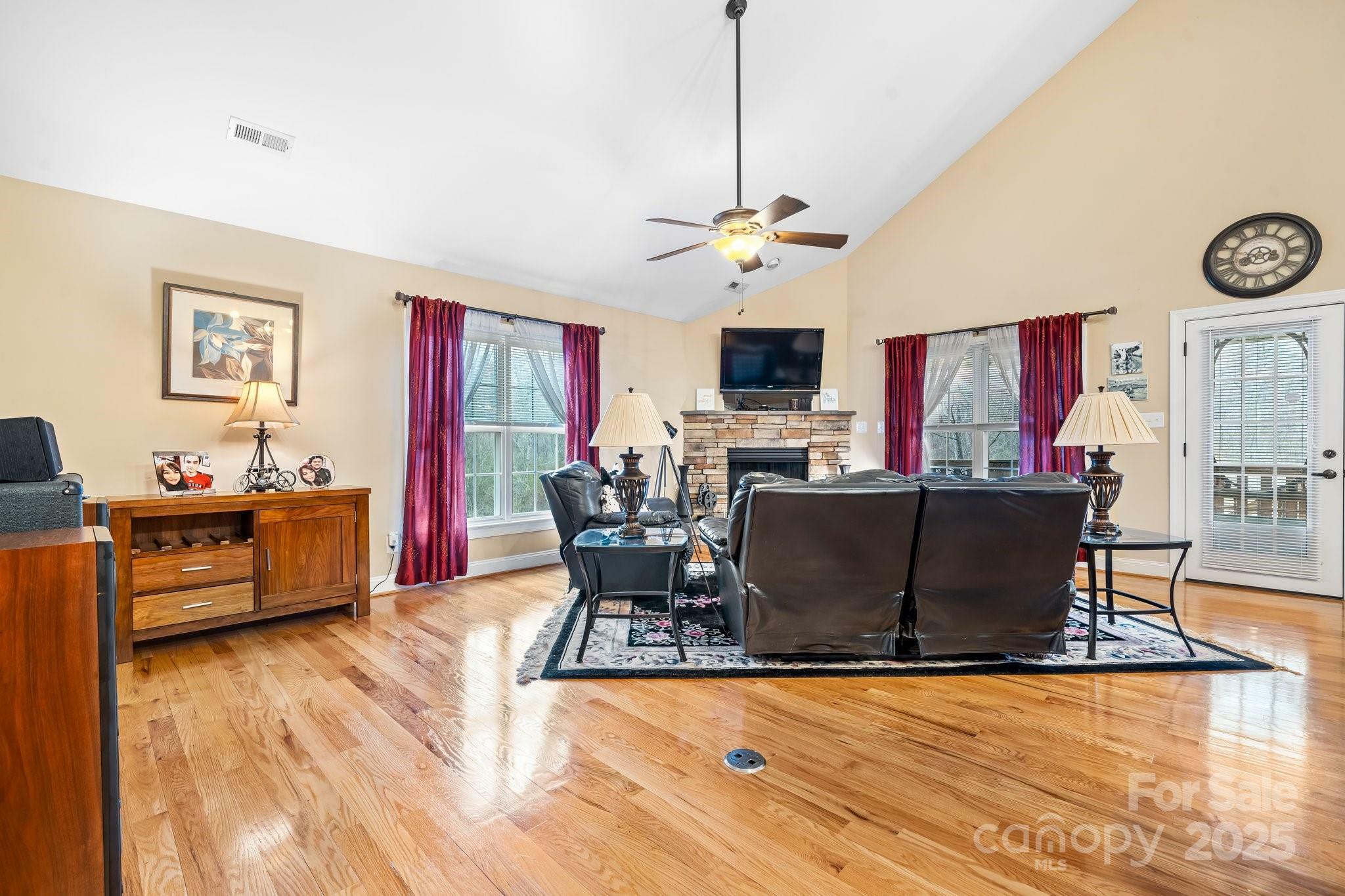 Property Photo: 1263 Waterford Drive NC 28602