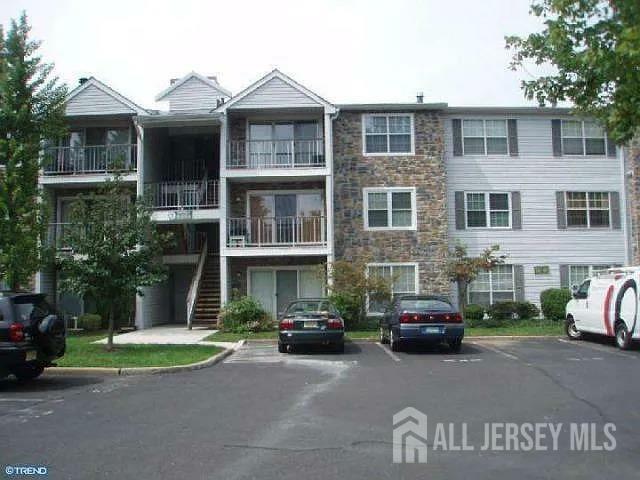 40 Holly Court  Hamilton NJ 08619 photo