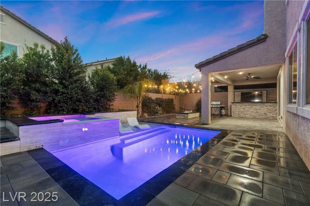 Property Photo: 201 White Mule Avenue NV 89148