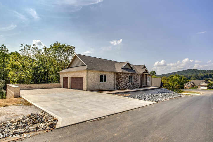 Property Photo:  119 Hanani Tr  TN 37885 
