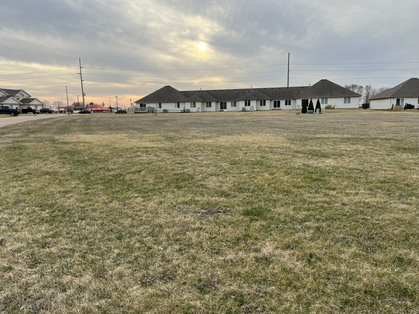 Property Photo: 231 Sunset Boulevard IL 61348