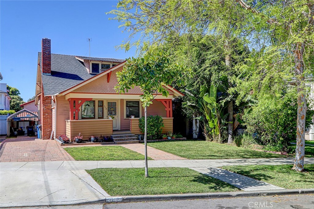 Property Photo: 305 N Gertruda Avenue CA 90277