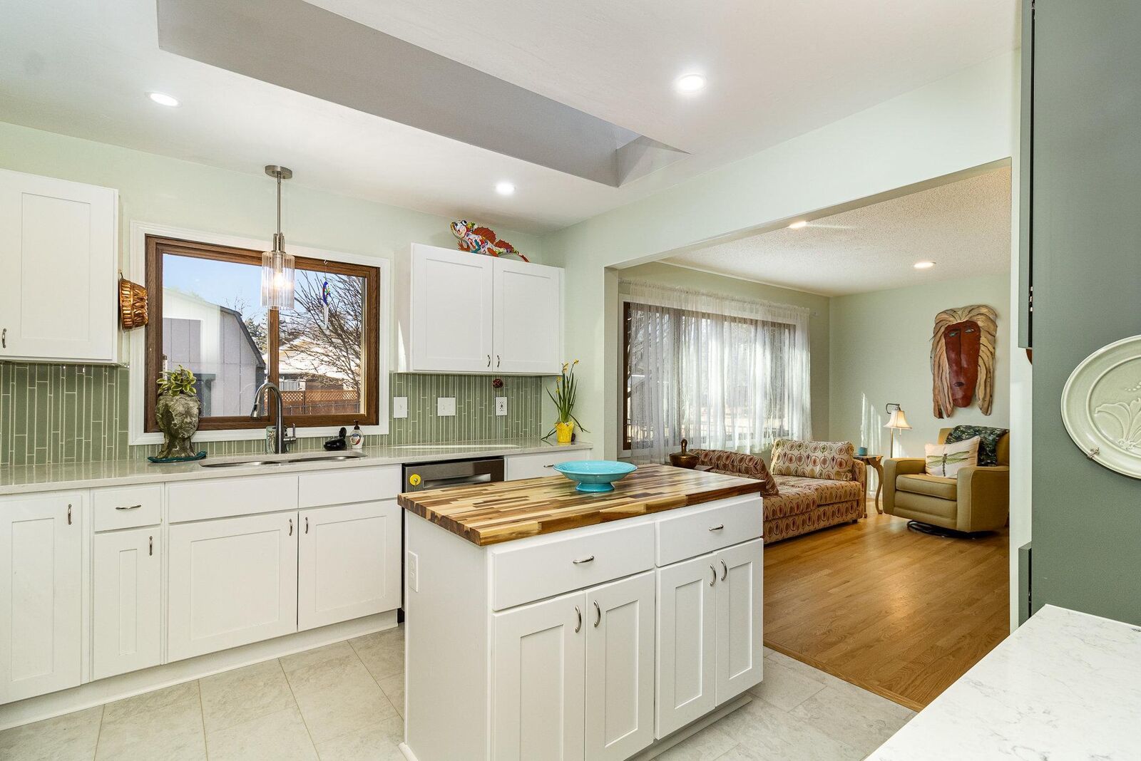 Property Photo:  8817 Xerxes Circle S  MN 55431 