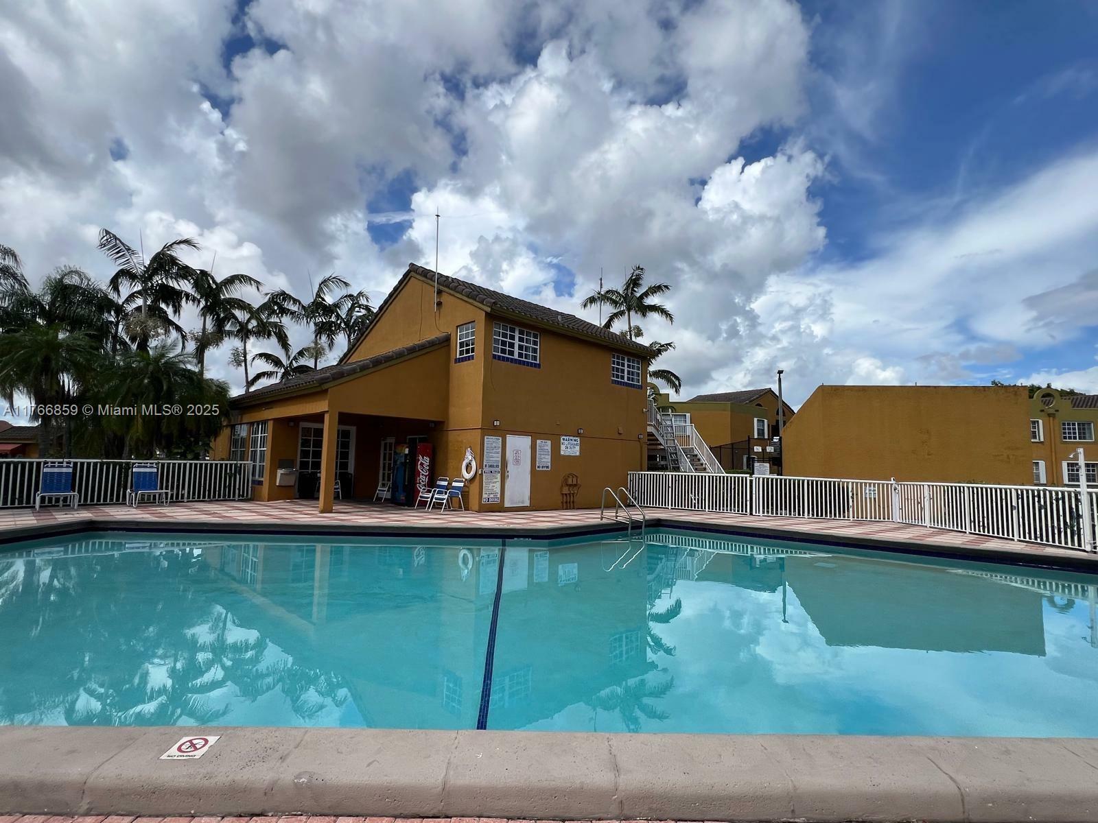 Property Photo: 9715 Fontainebleau Blvd E308 FL 33172