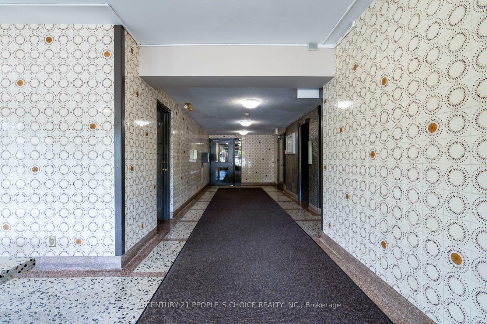 Photo de la propriété: 150 Culford Road 418 ON M6M 4K8