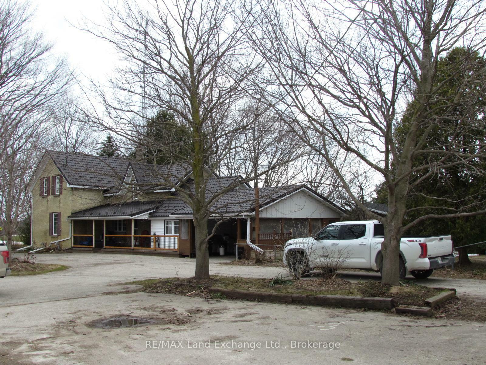 Property Photo:  1044 Concession 7 Concession N  ON N2Z 2X6 