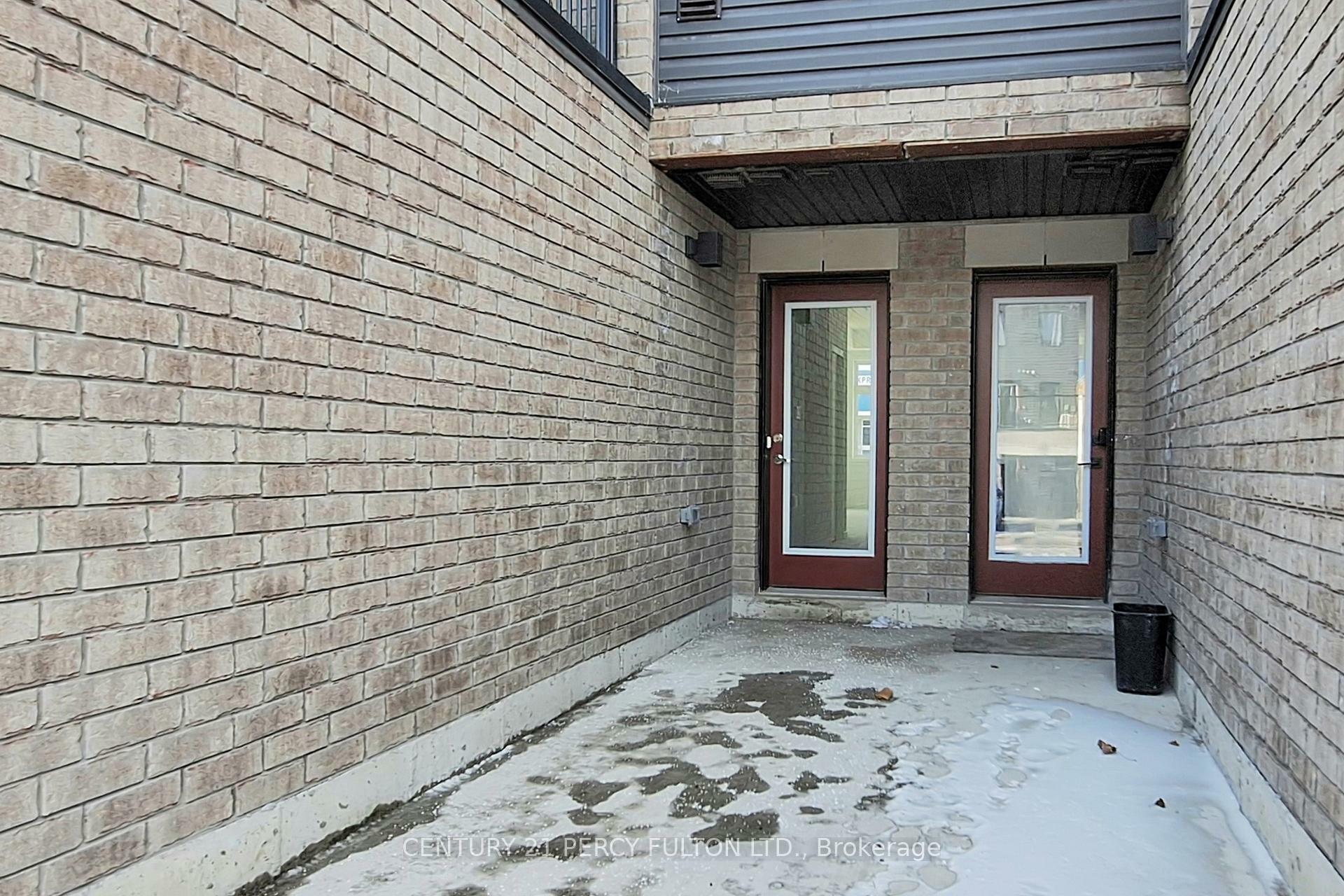 Photo de la propriété: 209 Monarch Avenue ON L1S 7M3