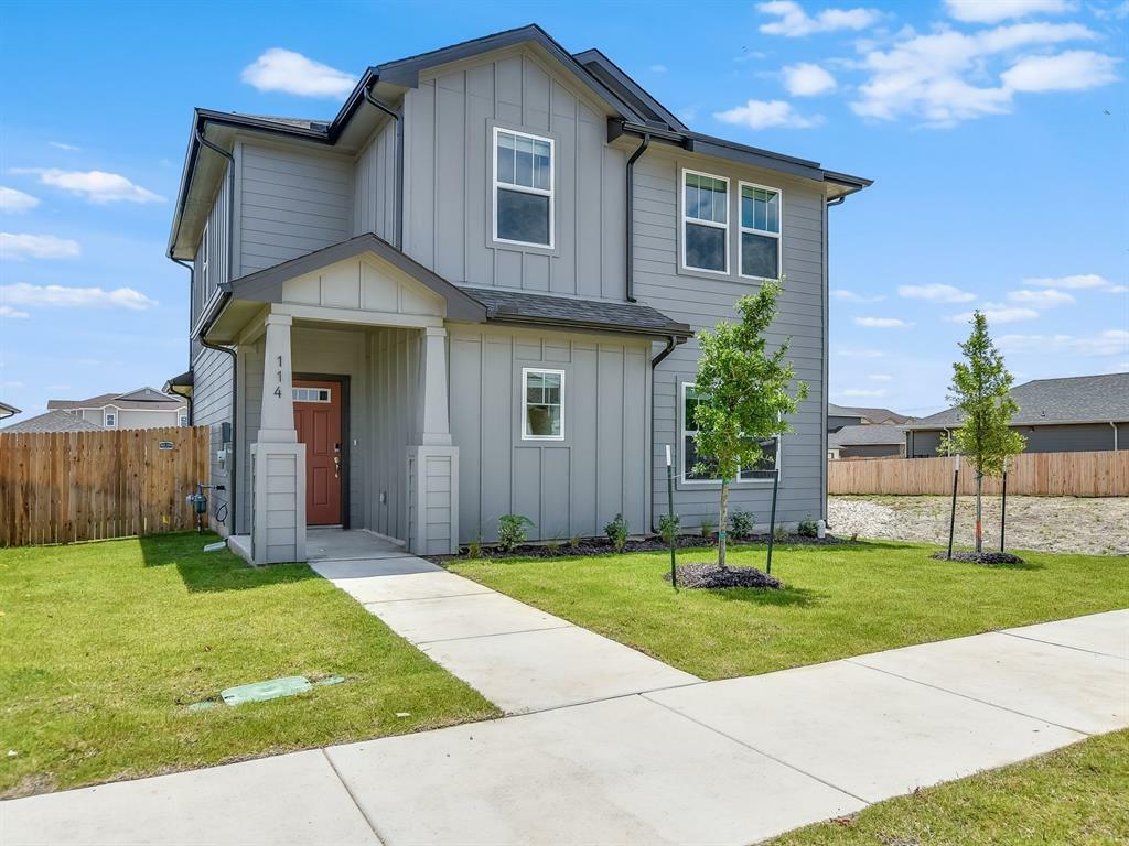 Property Photo:  114 Fairmeadow Downs Drive  TX 78634 