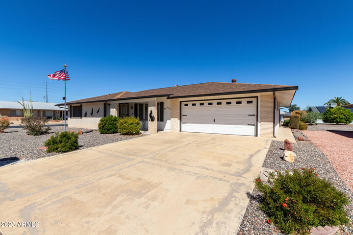 Property Photo:  9826 W Pebble Beach Drive  AZ 85351 