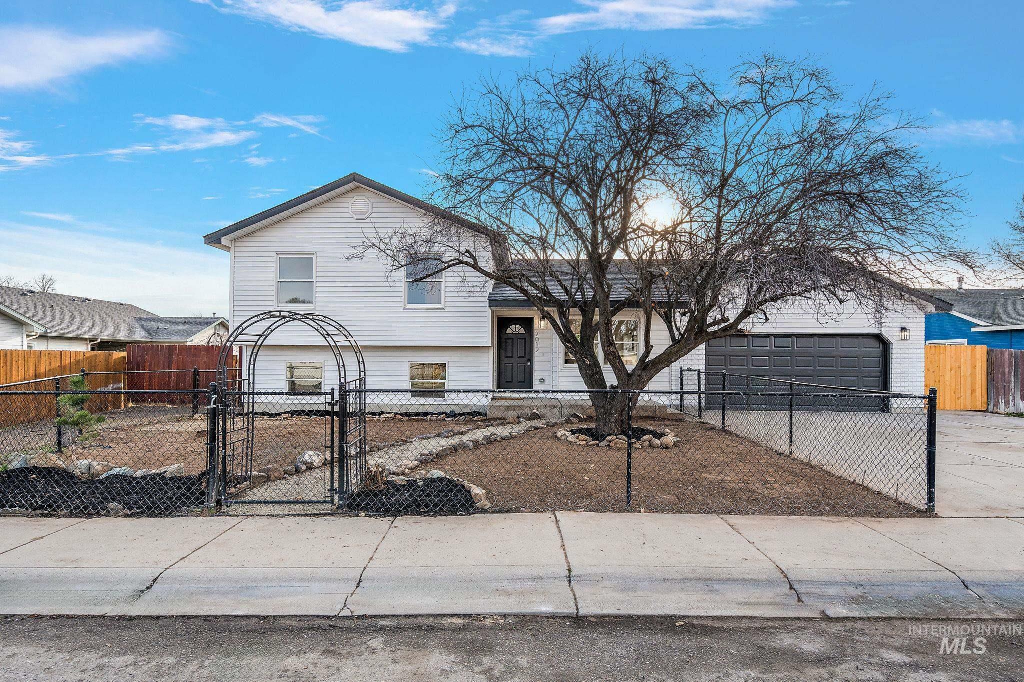 Property Photo: 2012 Ivy Street ID 83686