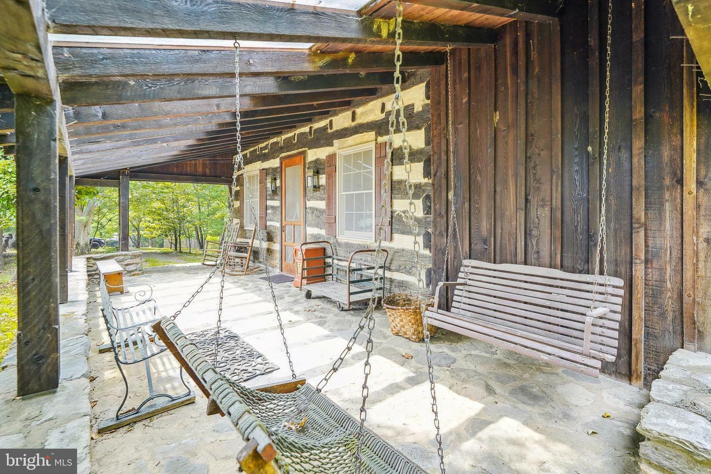 Property Photo: 18285 Foundry Road VA 20132