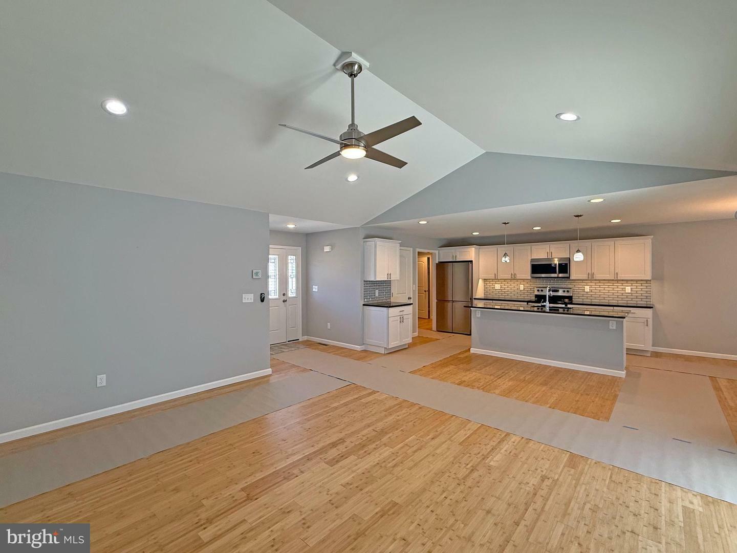 Property Photo: 21324 N Acorn Way DE 19958