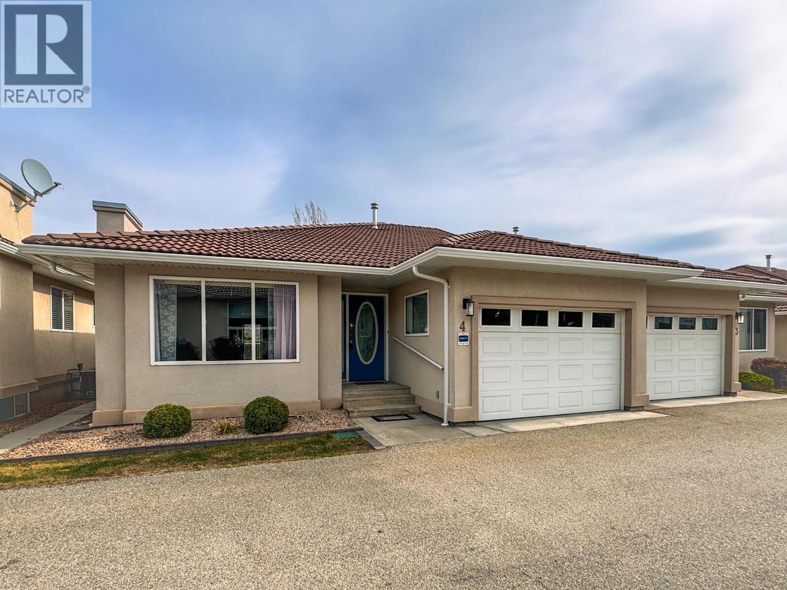Property Photo:  2 Royal Ann Court 4  BC V0H 1V2 