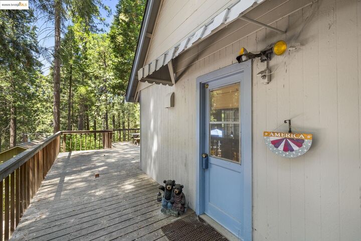 Property Photo: 25202 Abraham CA 95335