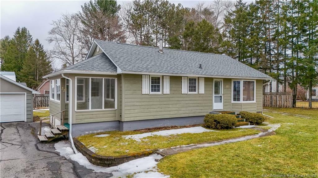 22 Watson Drive  Fredericton NB E3A 8C9 photo