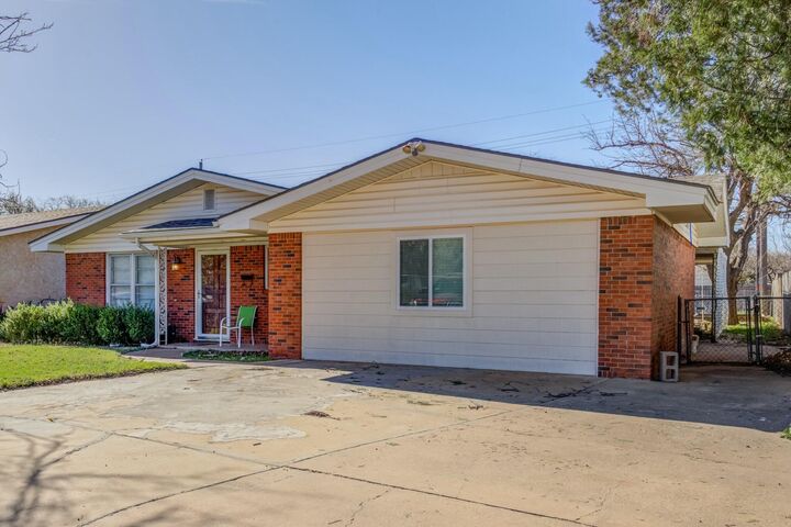 4317 31st Street  Lubbock TX 79410 photo