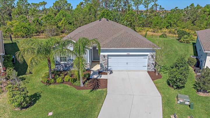 Property Photo:  13804 Camden Crest Terrace  FL 34211 