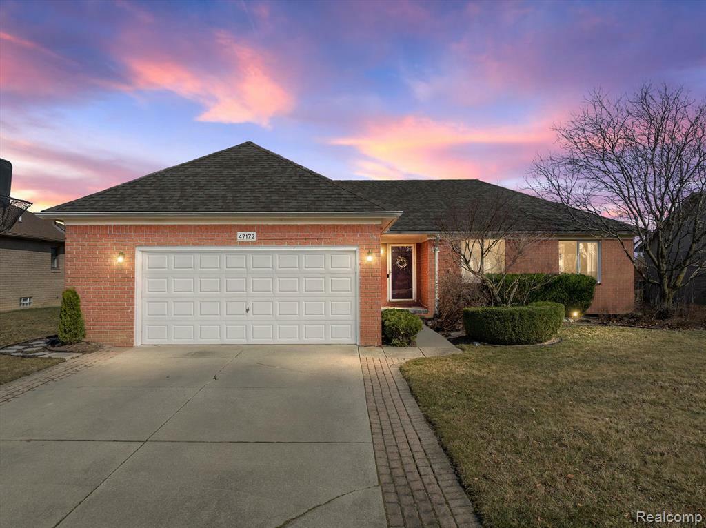 47172 Ellie Drive  Macomb MI 48044 2937 photo