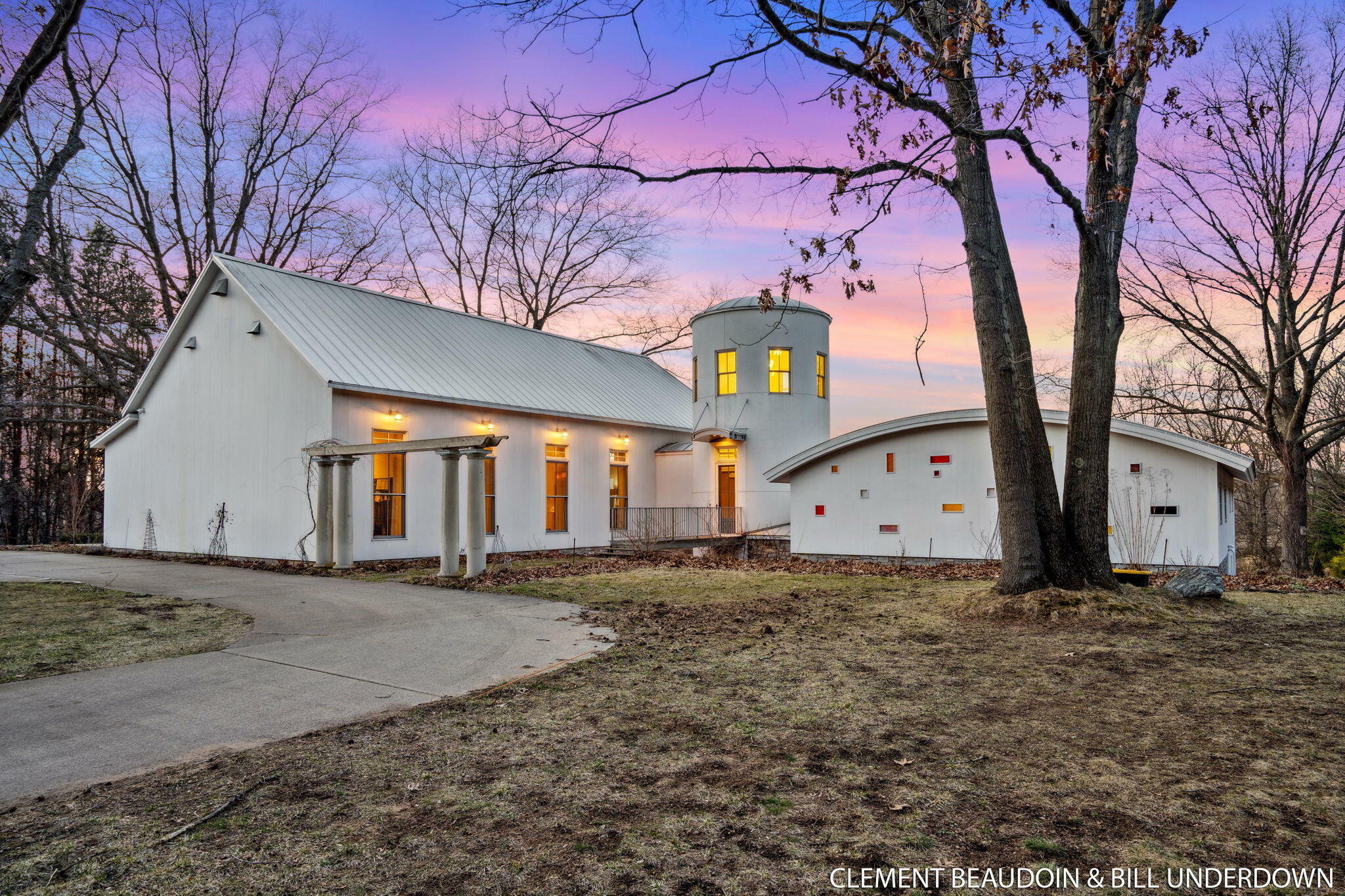 Property Photo: 6309 Riverside Road MI 49408