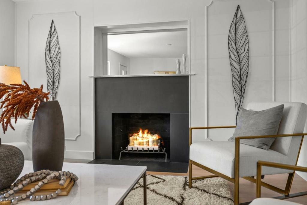 Property Photo: 2345 Sun Mor Avenue CA 94040