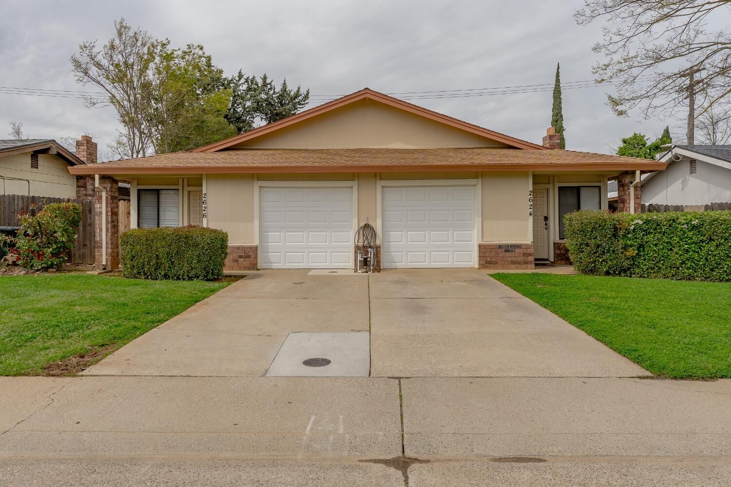 Property Photo:  2624 Los Nogales Way  CA 95670 