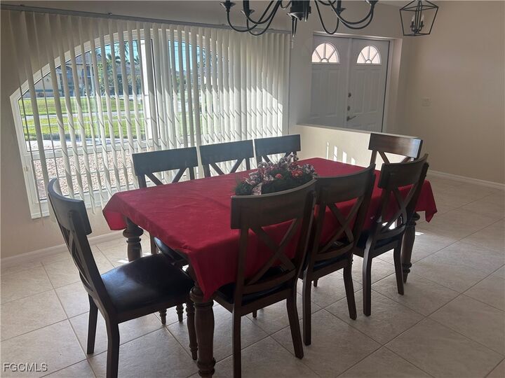 Property Photo:  2813 SW 31st Lane  FL 33914 